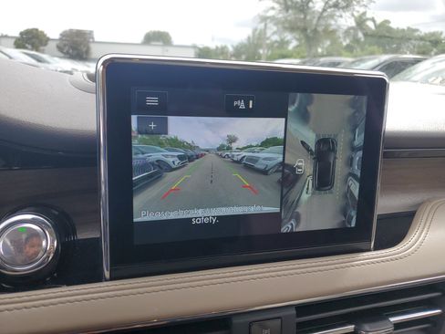 Certified 2022 Lincoln Corsair Reserve image 24