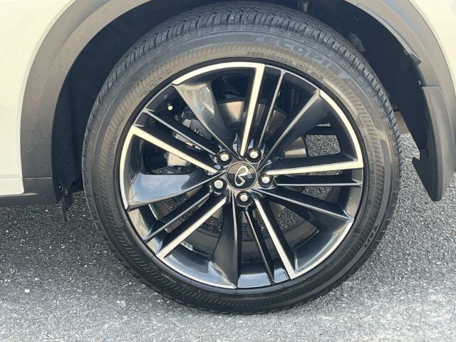 Used 2022 INFINITI QX55 Sensory w/ Lighting Package AWD/4WD image 11