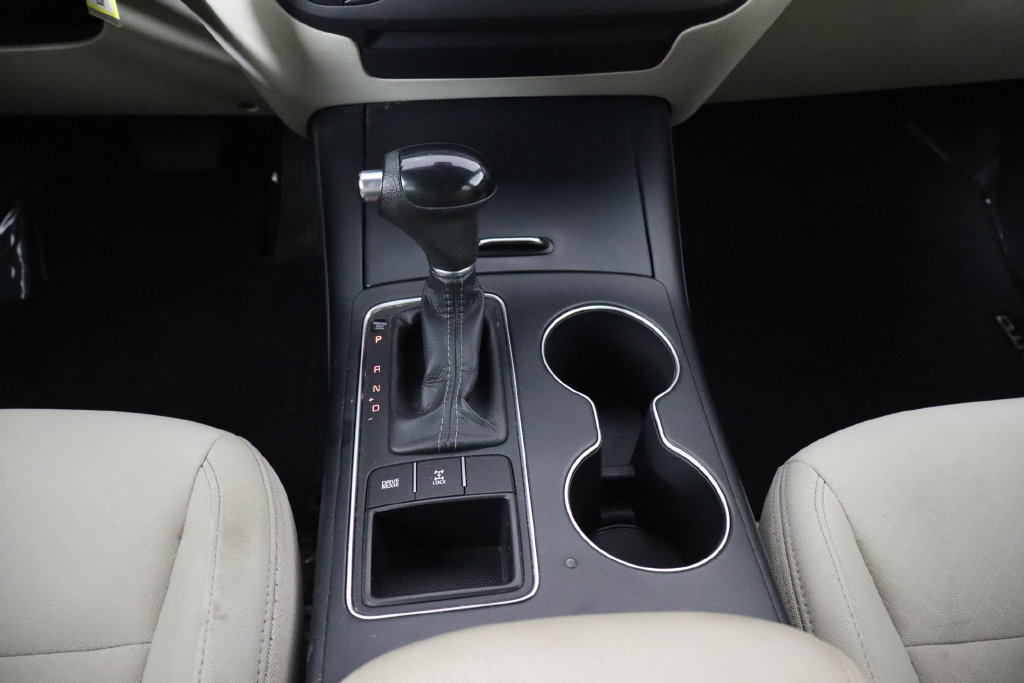 Used 2016 Kia Sorento AWD image 25