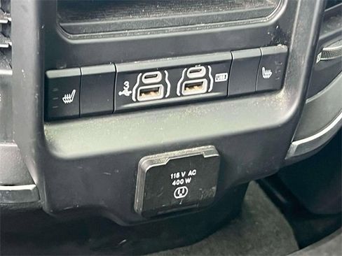 Used 2020 RAM 1500 Laramie image 15
