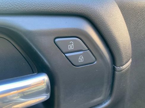 Used 2021 GMC Sierra 1500 Elevation AWD/4WD image 14