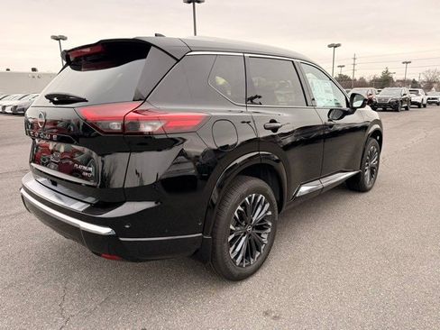 New 2026 Nissan Rogue Platinum w/ Tech Package image 5