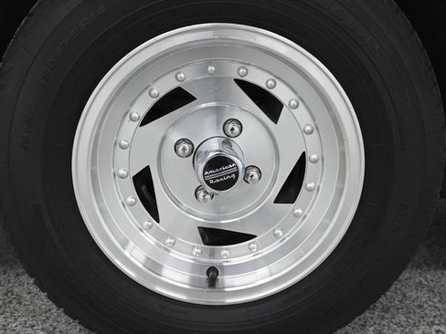 Used 1992 Ford Mustang LX image 9