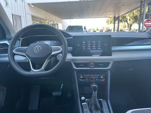 New 2026 Volkswagen Taos SE image 47