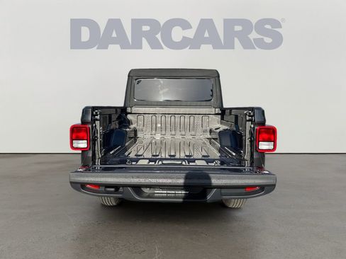 New 2026 Jeep Gladiator Sport AWD/4WD image 14