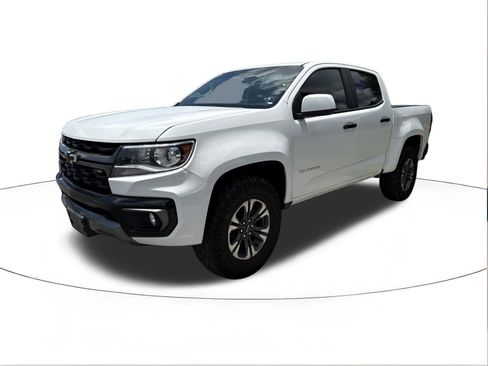 Used 2022 Chevrolet Colorado Z71 AWD/4WD image 4