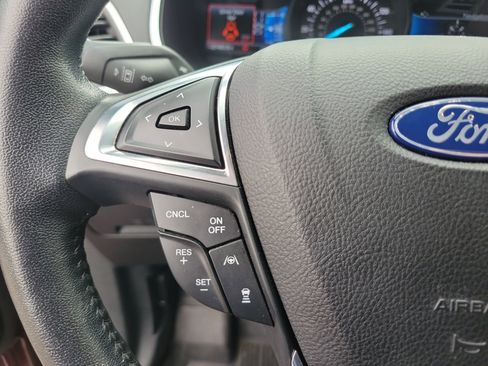 Used 2021 Ford Edge Titanium w/ Equipment Group 301A AWD/4WD image 25