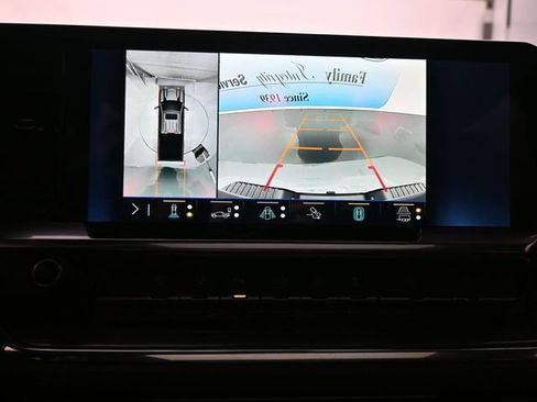 Used 2024 Chevrolet Silverado 2500 High Country w/ High Country Premium Package image 18