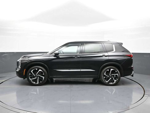 Used 2022 Mitsubishi Outlander SEL AWD/4WD image 9