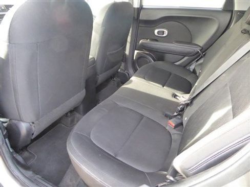 Used 2014 Kia Soul 5dr Wgn Auto Base image 15