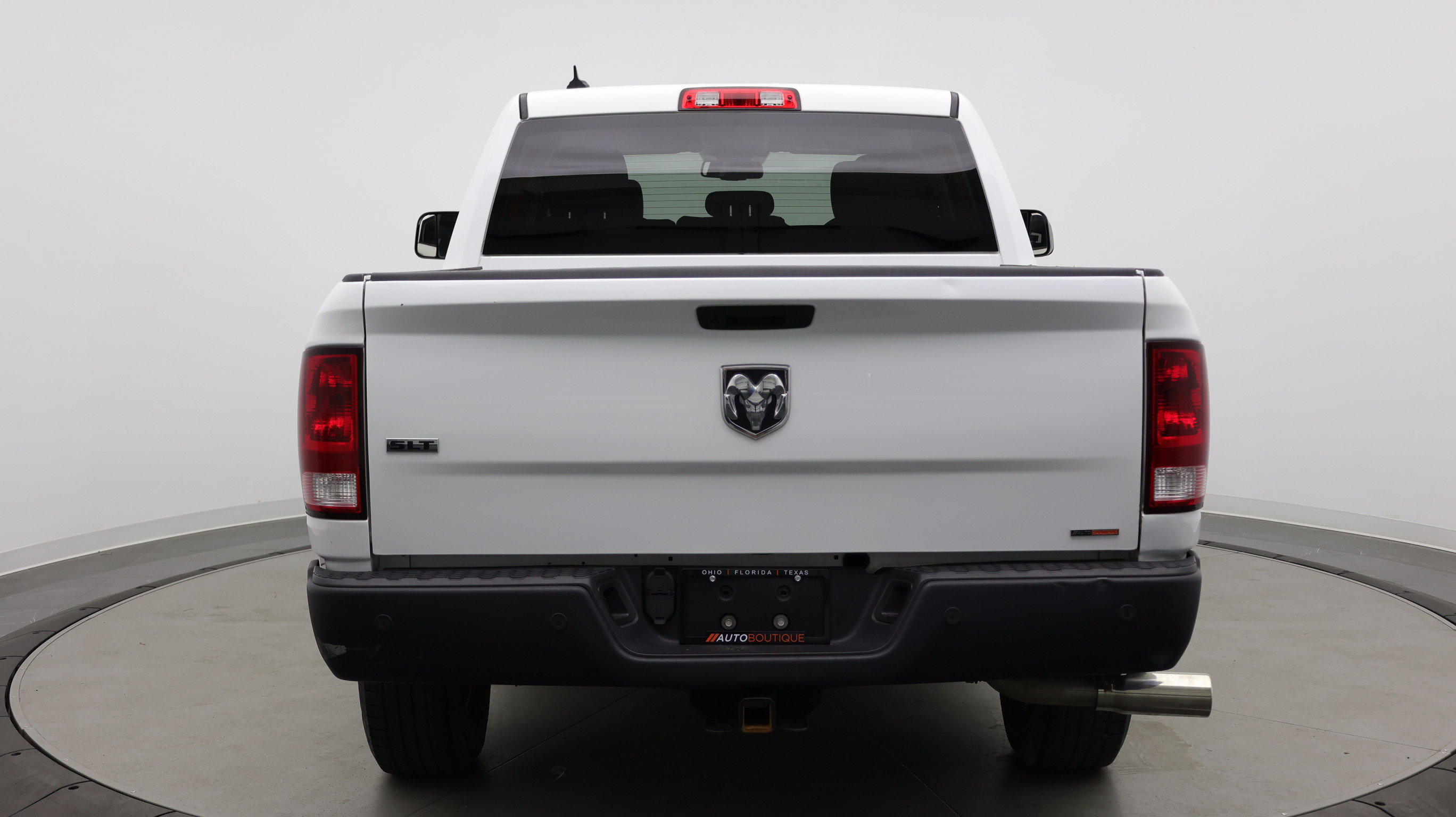 Used 2022 RAM 1500 Classic SLT w/ Trailer & Traction Group RWD image 6