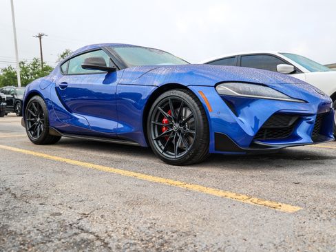 Certified 2026 Toyota Supra RWD image 3
