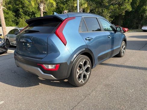 Certified 2023 Kia Niro EX Touring FWD image 4