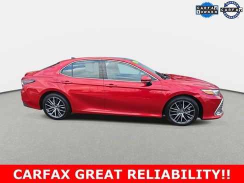 Used 2024 Toyota Camry XLE image 4