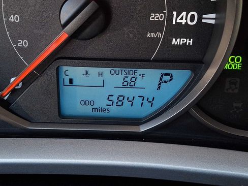 Used 2016 Toyota RAV4 LE AWD/4WD image 16