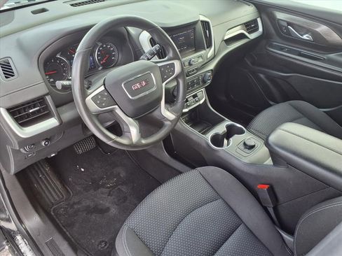 Certified 2022 GMC Terrain SLE image 4