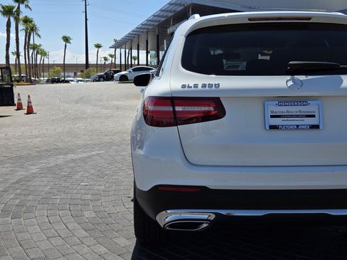 Used 2019 Mercedes-Benz GLC 300 image 11