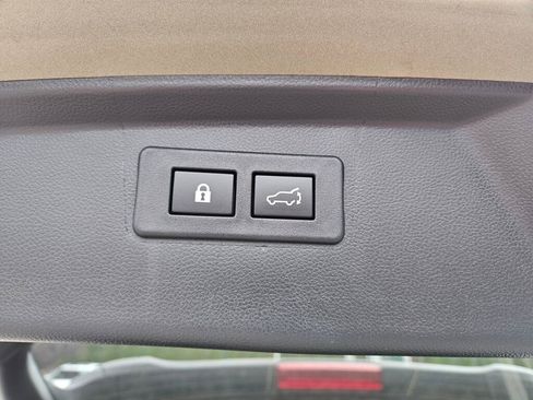 Used 2025 Subaru Outback Wilderness AWD/4WD image 13