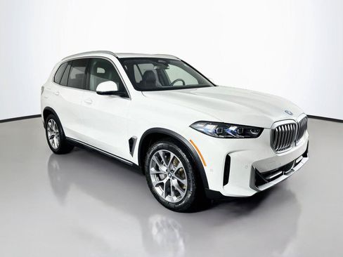 New 2026 BMW X5 xDrive50e w/ Parking Assistance Package AWD/4WD image 8
