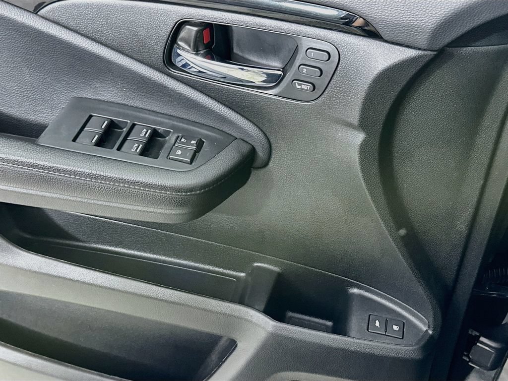 Certified 2022 Honda Pilot Elite image 21