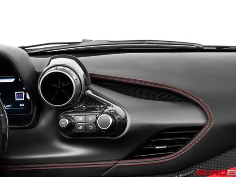 Used 2023 Ferrari F8 Tributo RWD image 34
