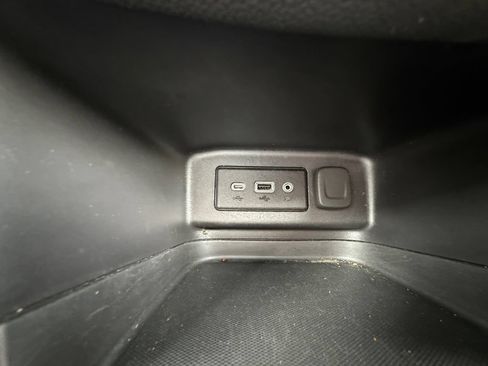 Used 2024 Chevrolet Equinox LT AWD/4WD image 34