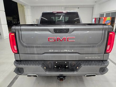 Used 2021 GMC Sierra 1500 Denali w/ Driver Alert Package II AWD/4WD image 5