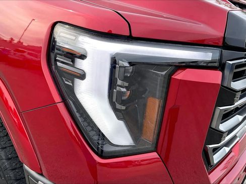 Certified 2024 GMC Sierra 2500 AT4 w/ AT4 Premium Plus Package image 27