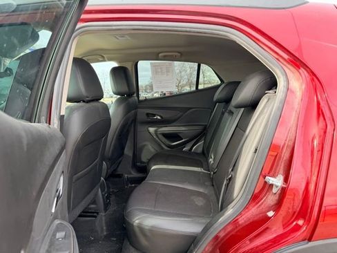 Used 2021 Buick Encore Preferred w/ Safety Package II image 8