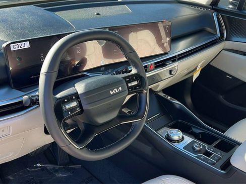 New 2026 Kia Sorento EX image 9
