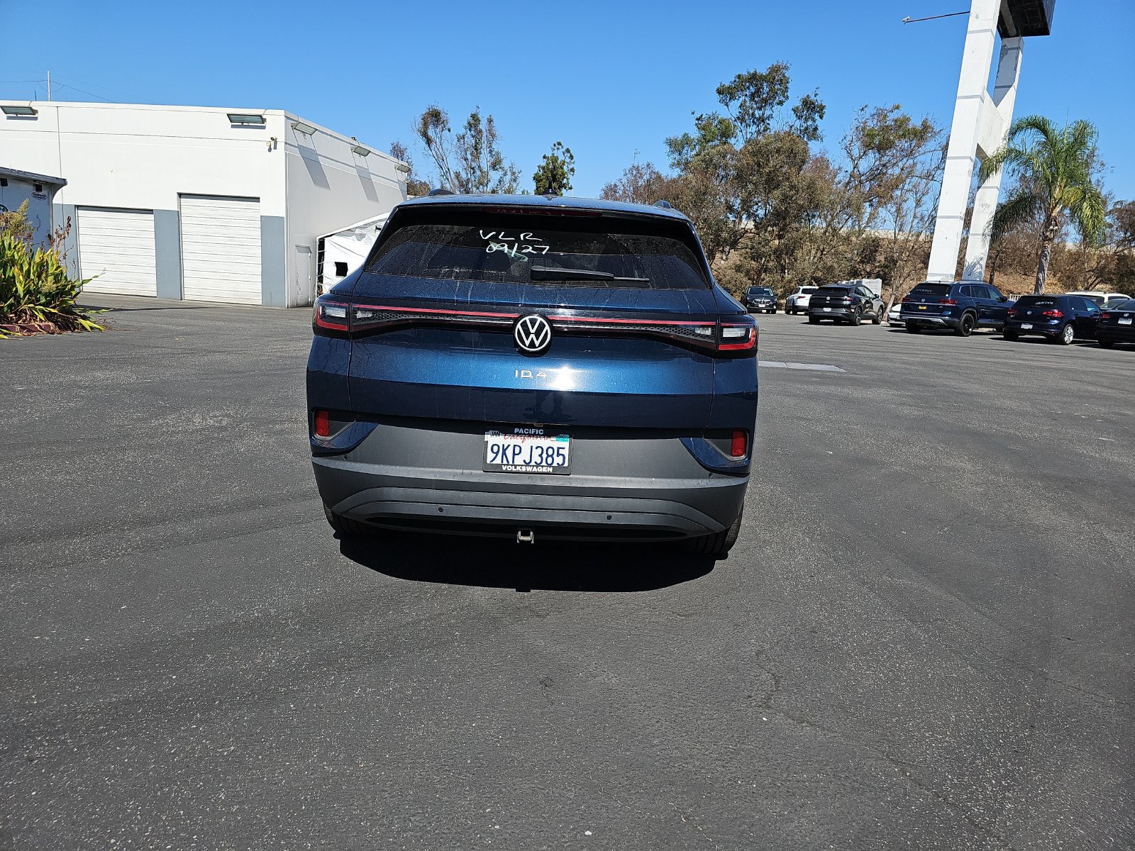 Used 2023 Volkswagen ID.4 Pro S AWD/4WD image 6