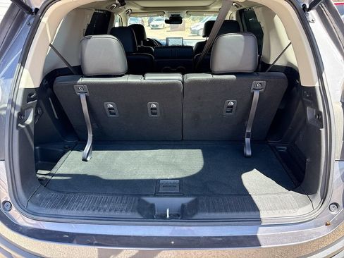 Used 2025 Honda Pilot Touring image 27