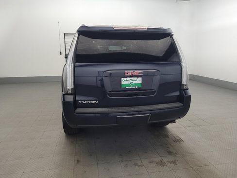 Used 2017 GMC Yukon SLT w/ Premium Edition AWD/4WD image 6