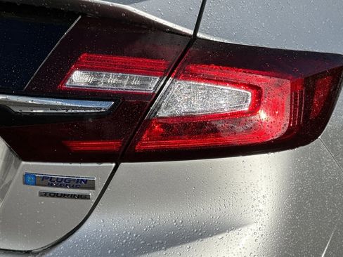 Used 2020 Honda Clarity Touring image 13