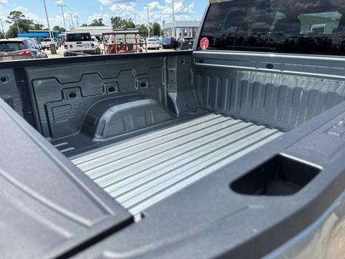 New 2026 Chevrolet Silverado 1500 LT image 39