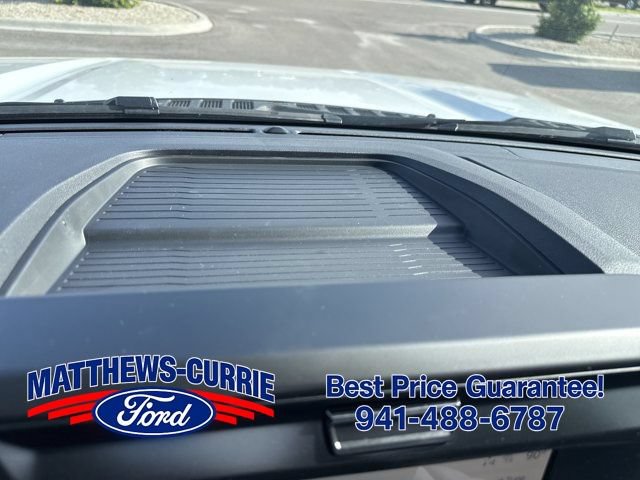 New 2026 Ford F250 XL w/ XL Chrome Package RWD image 18