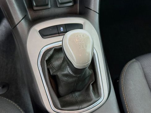 Used 2017 Chevrolet Cruze LS image 17