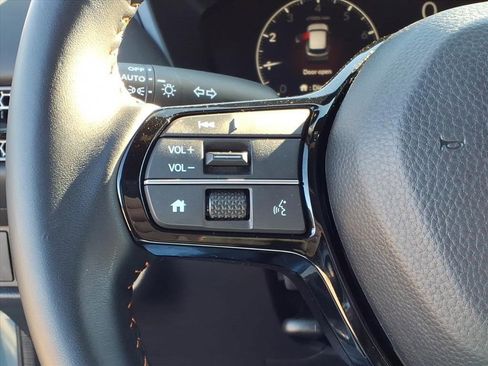 Certified 2026 Honda HR-V Sport image 28