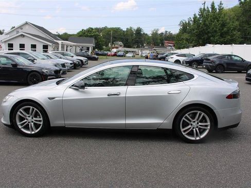 Used 2015 Tesla Model S 85 RWD image 4