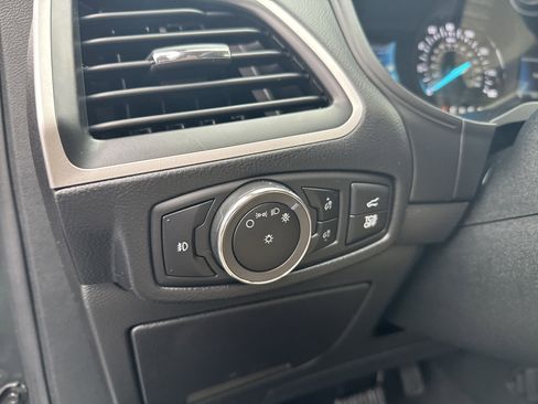 Used 2024 Ford Edge SEL w/ Convenience Package image 34