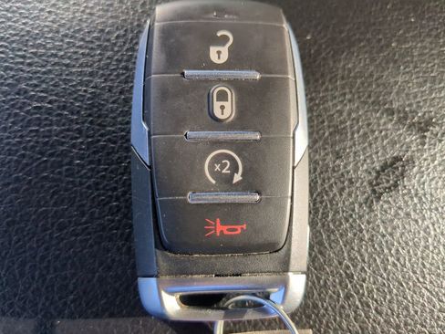 Used 2022 RAM 1500 Big Horn image 30