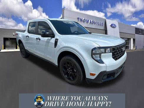 Certified 2025 Ford Maverick XLT w/ XLT Luxury Package AWD/4WD image 1