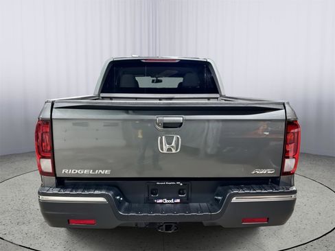 Used 2018 Honda Ridgeline RTL-T image 35
