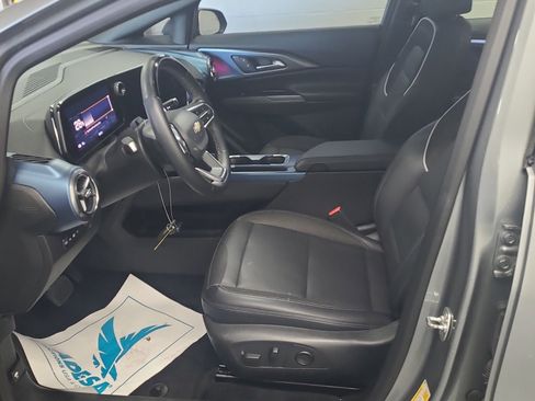 Used 2024 Chevrolet Equinox EV LT w/ Active Safety Package 3 image 13