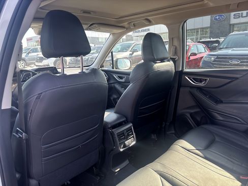 Used 2021 Subaru Forester Touring image 15