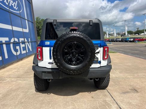 Used 2021 Ford Bronco First Edition AWD/4WD image 8