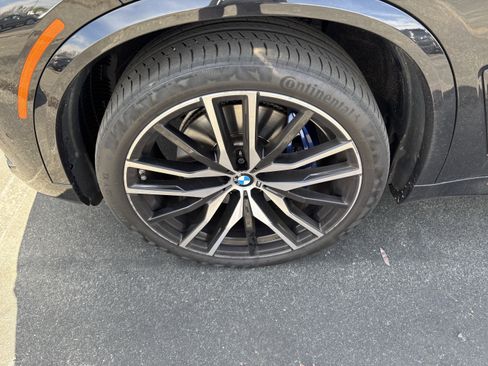 Certified 2022 BMW X5 sDrive40i w/ M Sport Package image 33