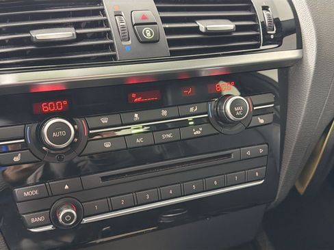 Used 2016 BMW X4 xDrive28i image 16