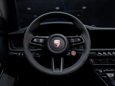 Used 2025 Porsche 911 Targa 4 GTS image 45