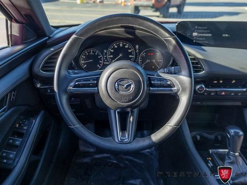 Used 2021 MAZDA MAZDA3 s image 2